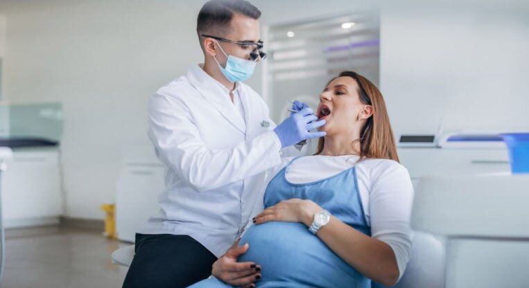 Come evitare il mal di denti durante la gravidanza