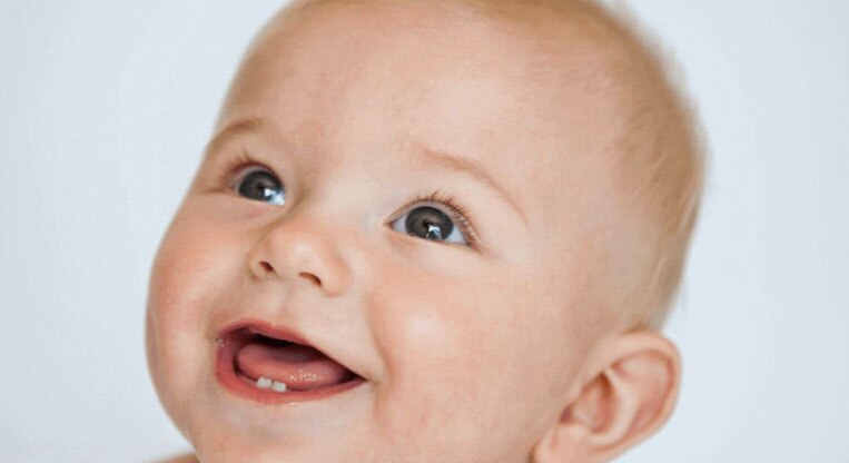 Come insegnare ai bambini a usare lo spazzolino